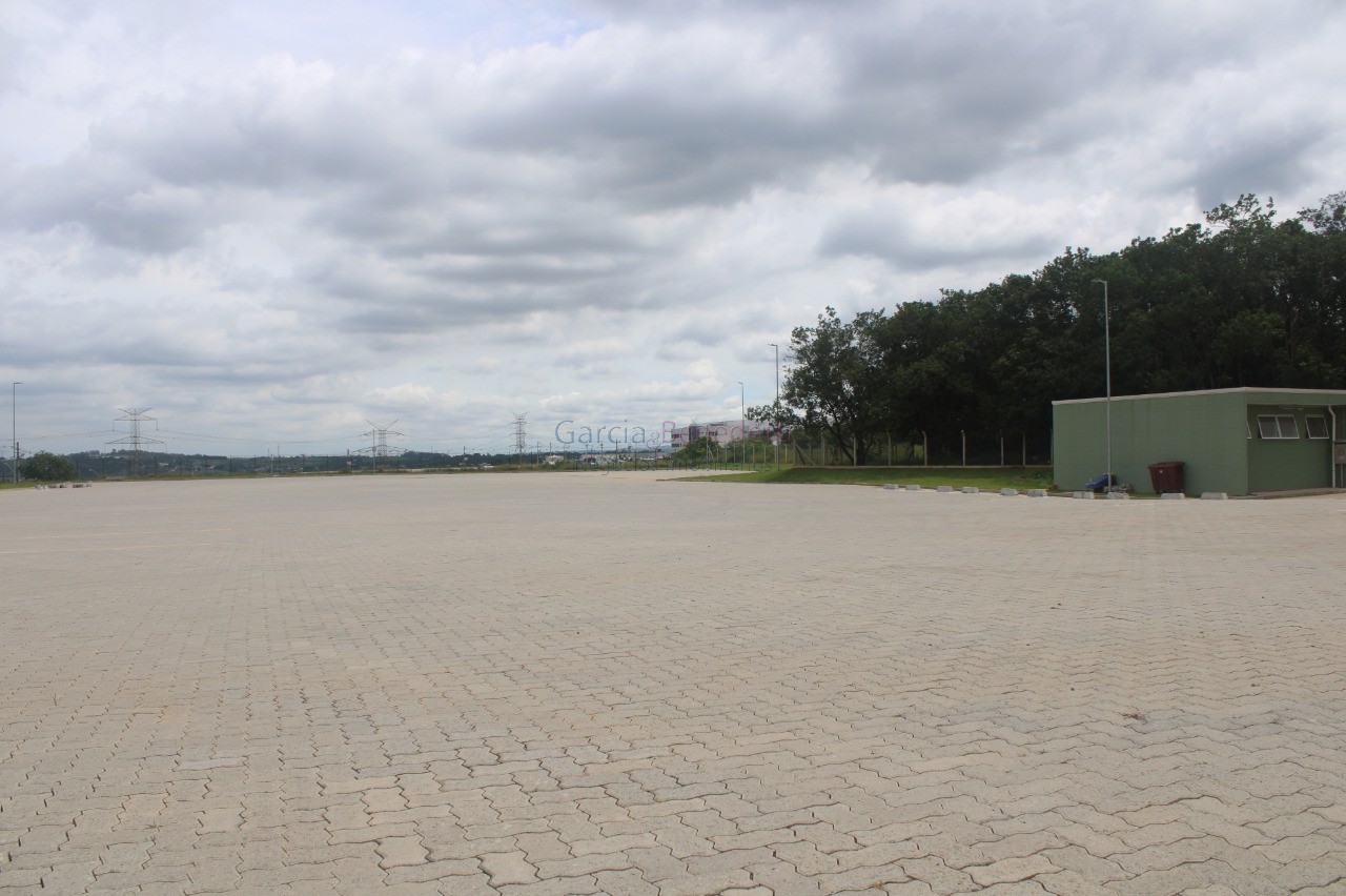 Galpão industrial de 5.765,20 m² em condomínio de excelência