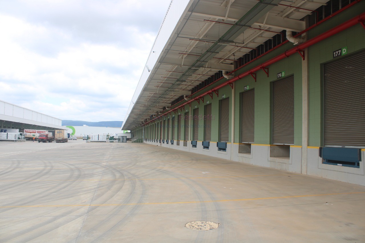 Galpão industrial de 5.765,20 m² em condomínio de excelência