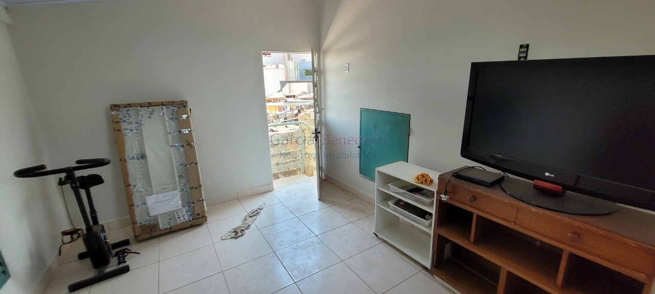 Chácara à venda em Itupeva-SP, bairro Minas de Inhandjara: 2 quartos, 2 salas, 2 banheiros, 7 vagas, 247,64m². Confira!
