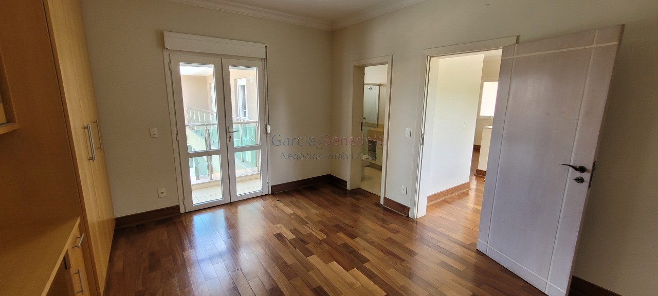 Luxuosa casa em condomínio à venda em Jundiaí-SP, Bairro Anhangabaú! 4 quartos, 4 suítes, 3 salas, 5 banheiros, 4 vagas, 400m².