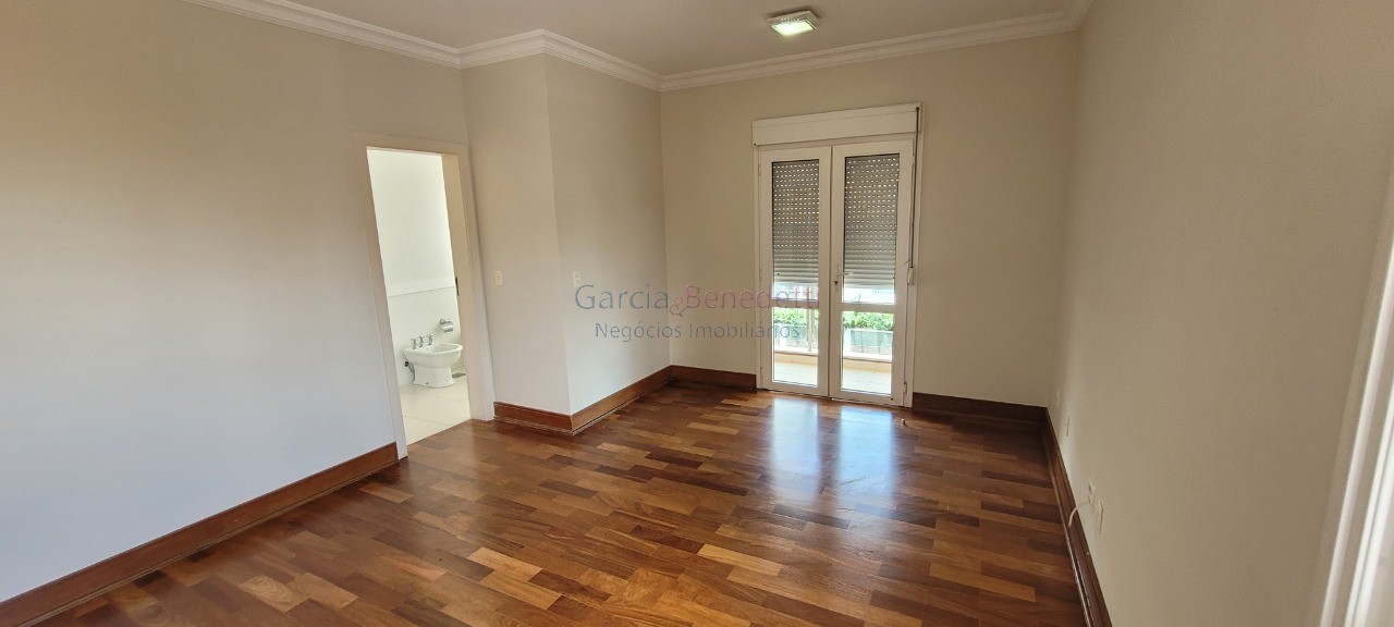 Luxuosa casa em condomínio à venda em Jundiaí-SP, Bairro Anhangabaú! 4 quartos, 4 suítes, 3 salas, 5 banheiros, 4 vagas, 400m².