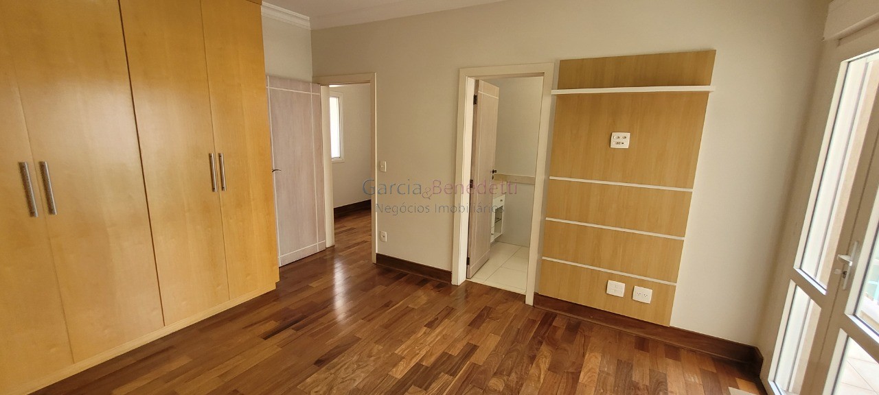 Luxuosa casa em condomínio à venda em Jundiaí-SP, Bairro Anhangabaú! 4 quartos, 4 suítes, 3 salas, 5 banheiros, 4 vagas, 400m².