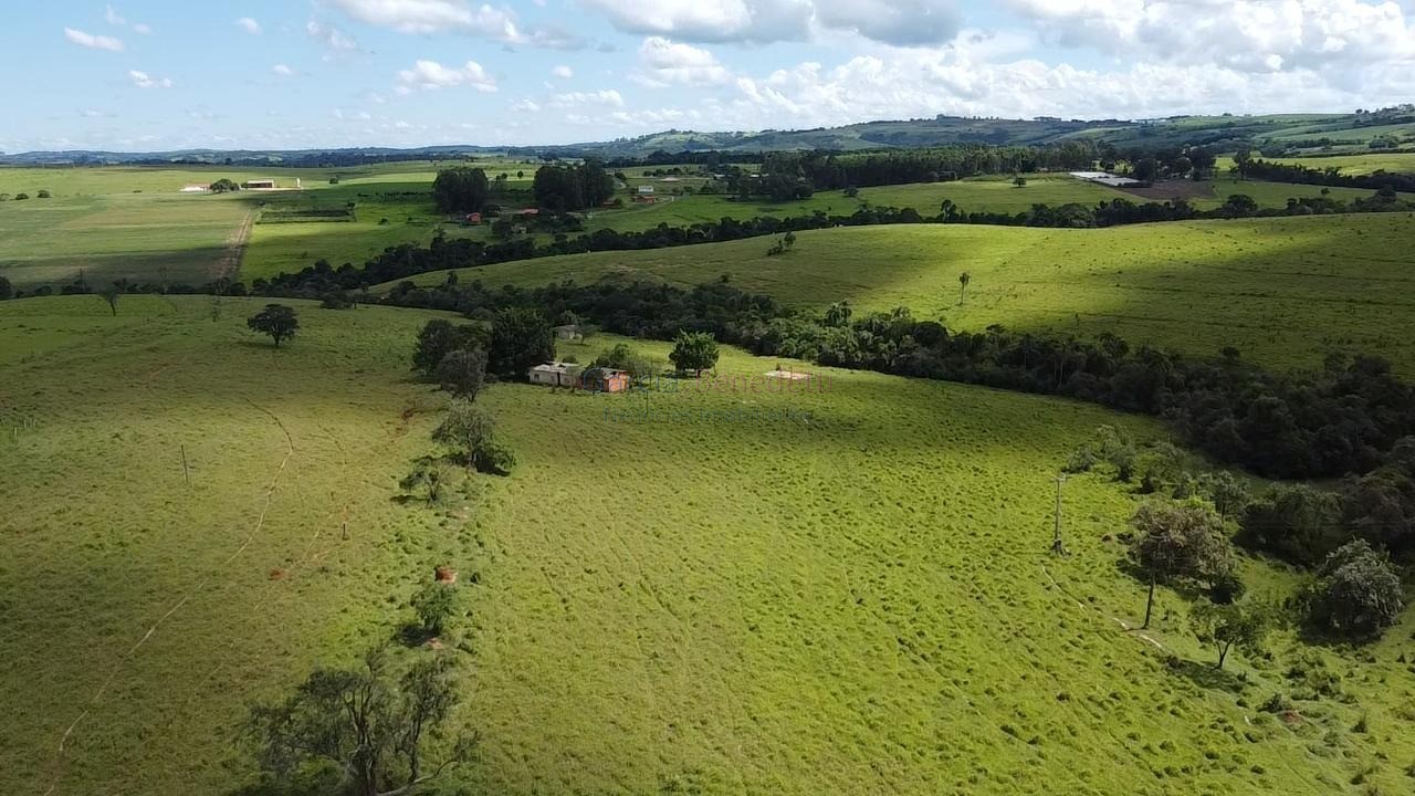 Sítio à venda no centro de itapetininga-sp com 387.200m² de 