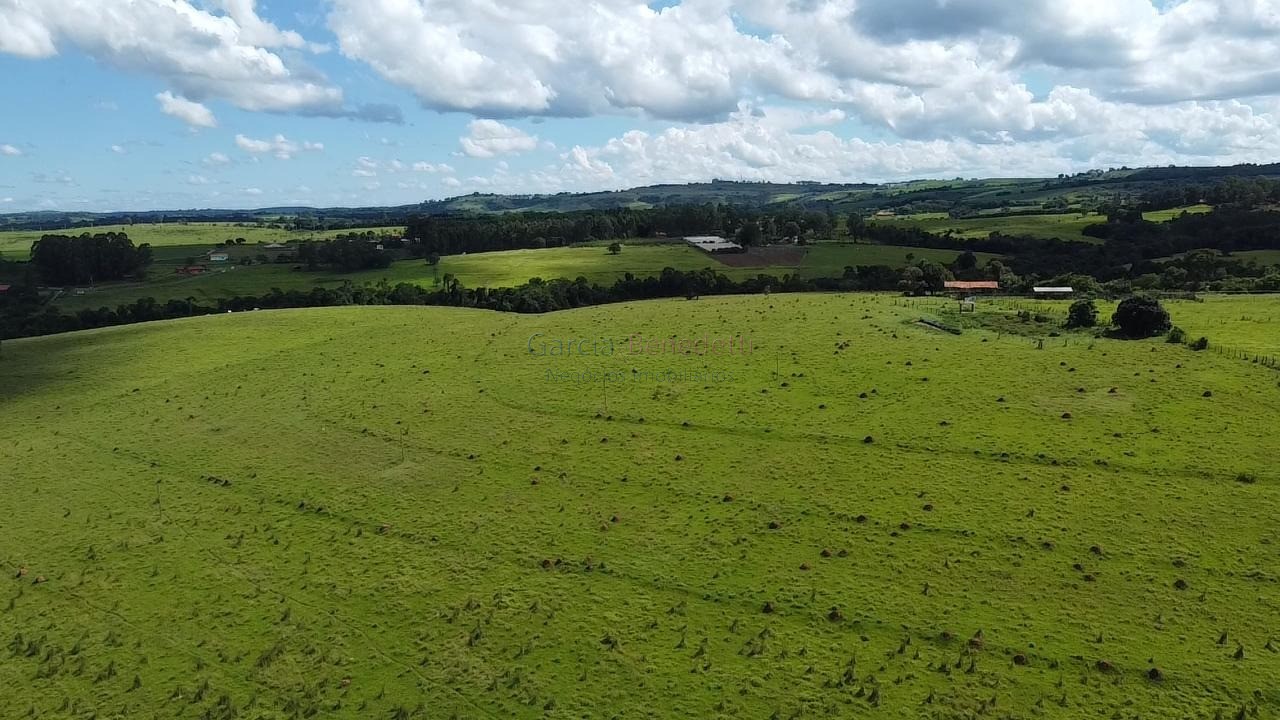 Sítio à venda no centro de itapetininga-sp com 387.200m² de 