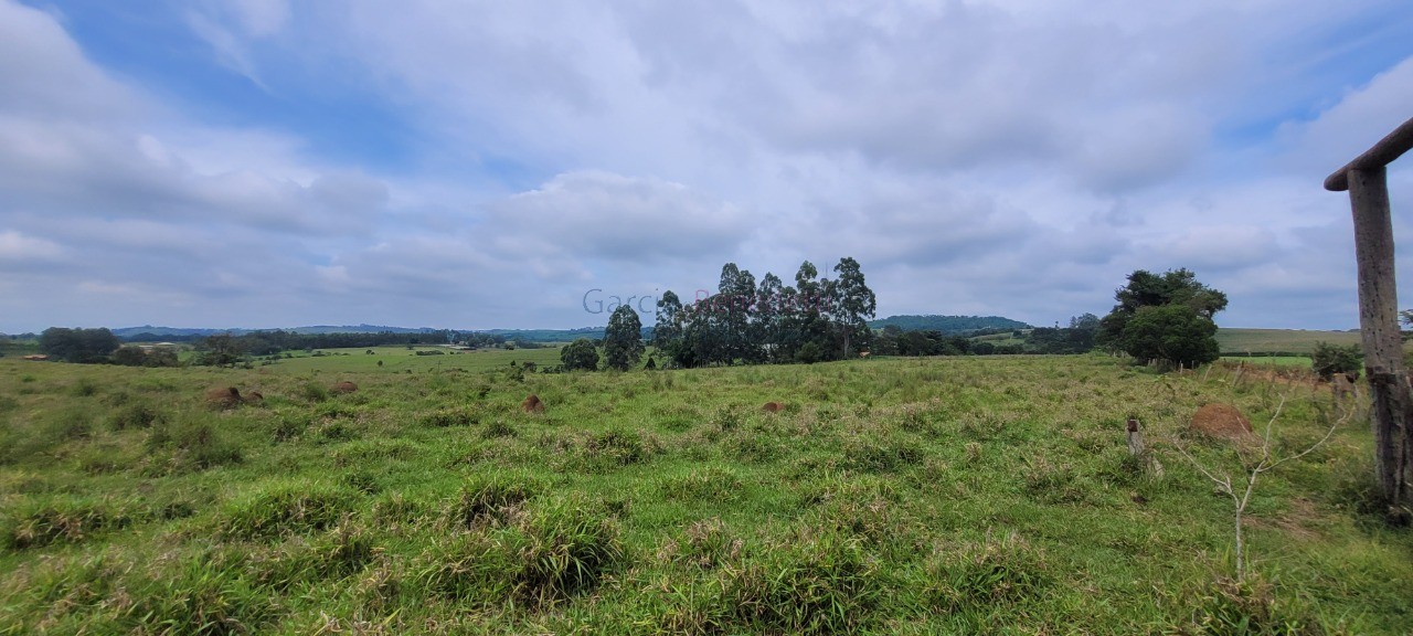 Sítio à venda no centro de itapetininga-sp com 387.200m² de 