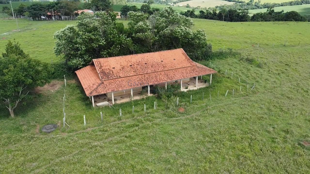 Sítio à venda no centro de itapetininga-sp com 387.200m² de 