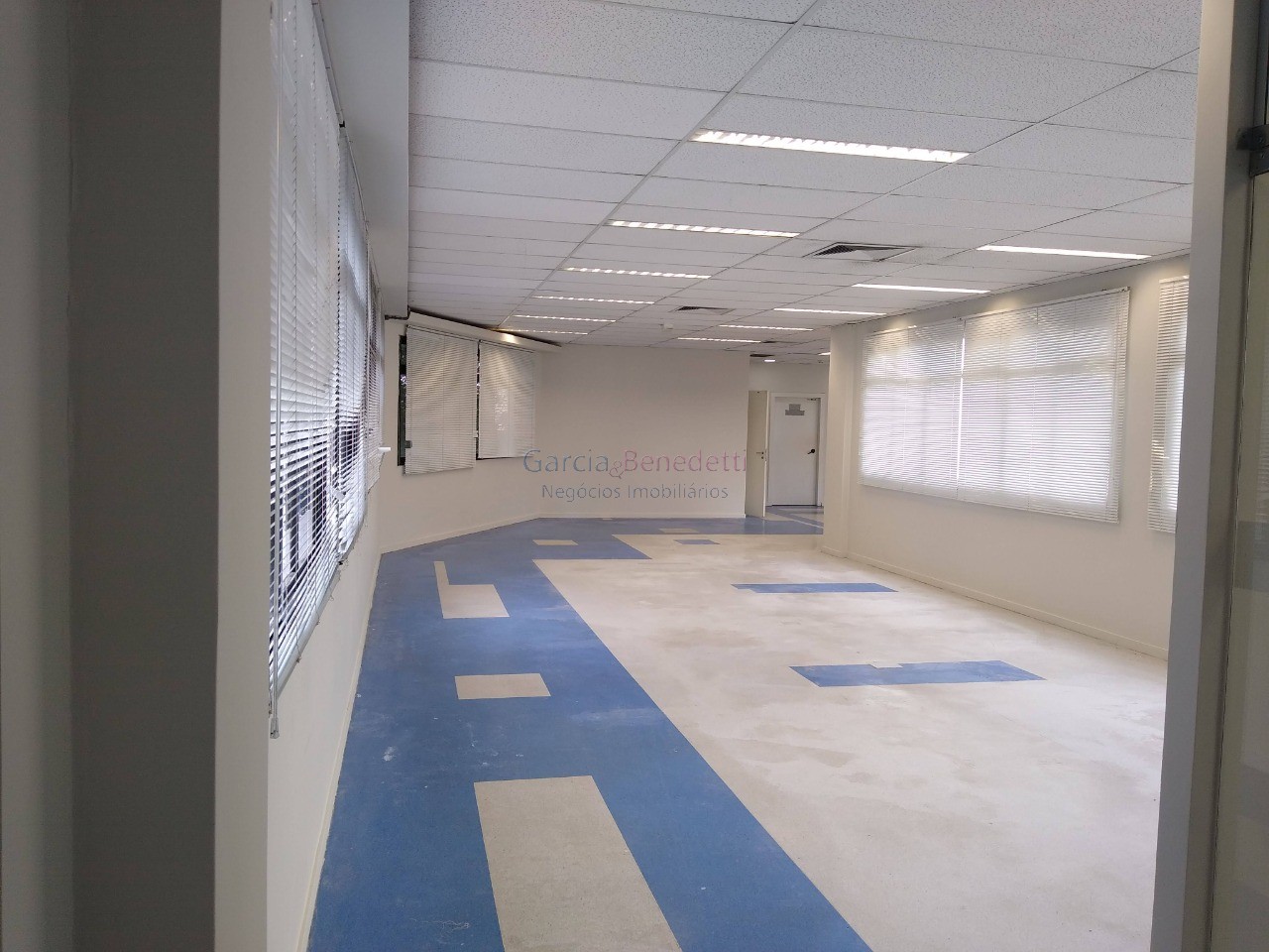 Prédio Comercial de 4.816m² para Locação em São Paulo-SP, Parque Industrial Tomas Edson: Oportunidade Imperdível!
