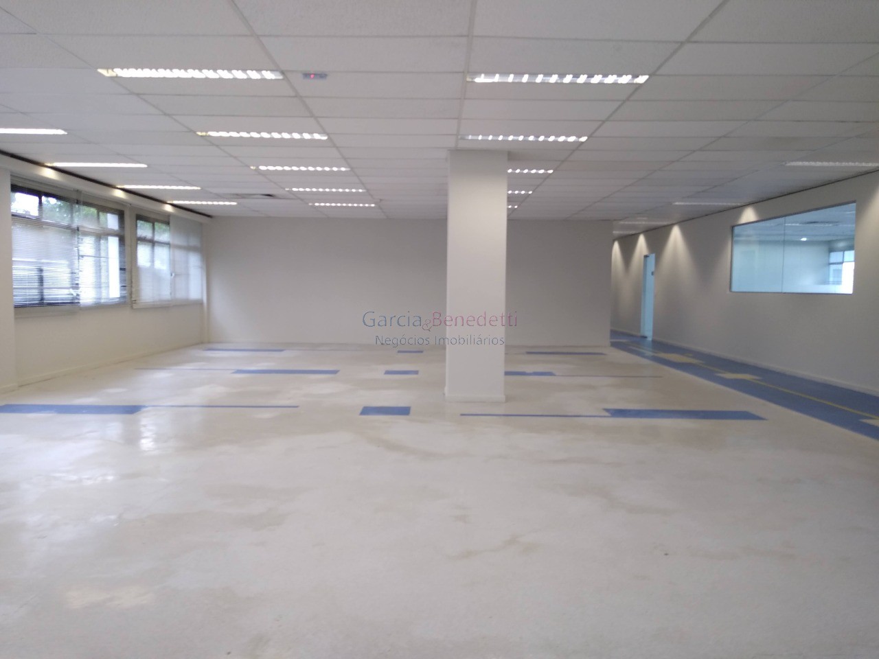 Prédio Comercial de 4.816m² para Locação em São Paulo-SP, Parque Industrial Tomas Edson: Oportunidade Imperdível!