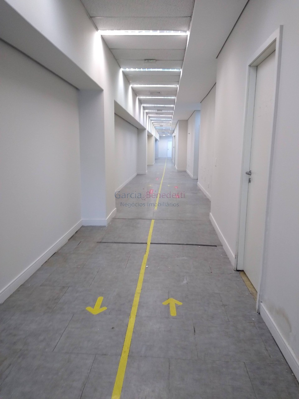 Prédio Comercial de 4.816m² para Locação em São Paulo-SP, Parque Industrial Tomas Edson: Oportunidade Imperdível!