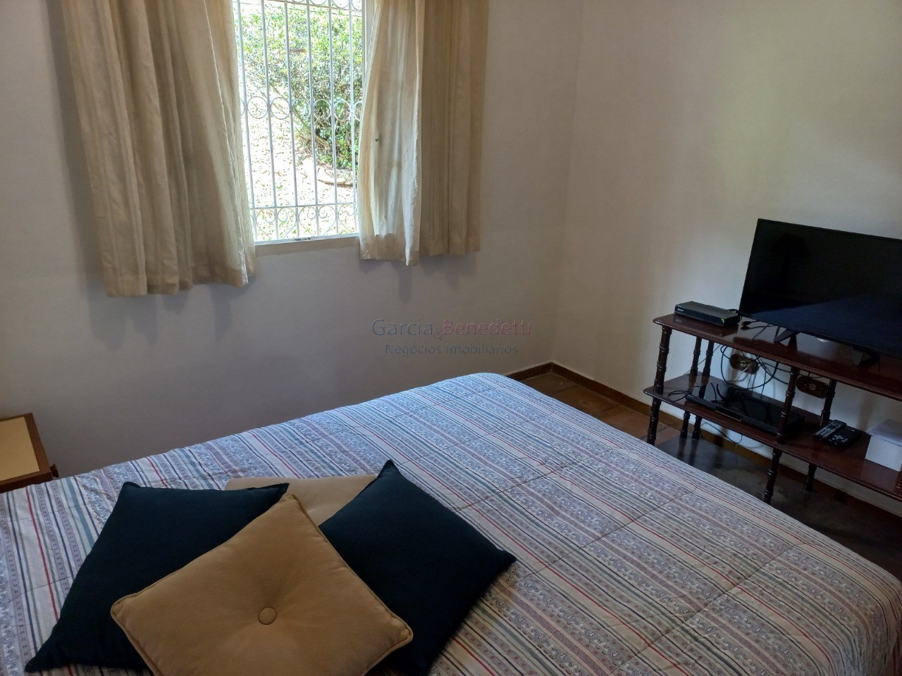 Chácara de Luxo Itatiba-SP: 4 Quartos, 4 Suítes, 2 Salas, 6 Banheiros, 20 Vagas de Garagem, 459,79m².