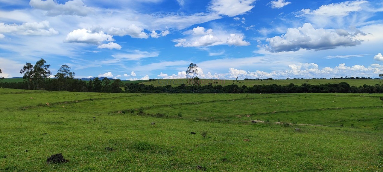 Fazenda de luxo 7 quartos, 7 suítes, 4 salas, 10 banheiros Vila Bom Jesus, Sorocaba-SP 1.621.400m² Vende-se