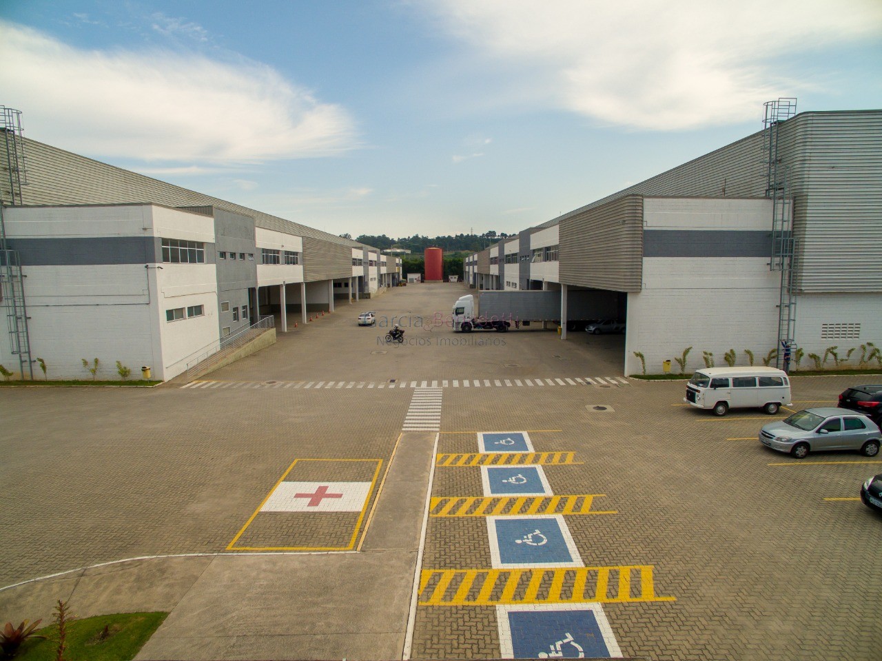 Galpão comercial em condomínio para locação em jundiaí-sp - 