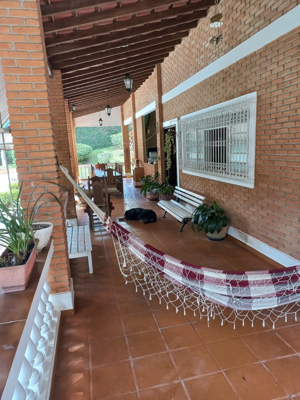 Chácara de Luxo Itatiba-SP: 4 Quartos, 4 Suítes, 2 Salas, 6 Banheiros, 20 Vagas de Garagem, 459,79m².