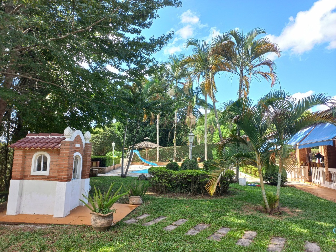 Chácara de luxo itatiba-sp: 4 quartos, 4 suítes, 2 salas, 6 