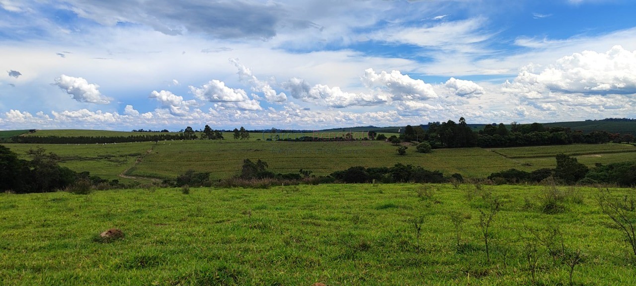 Fazenda de luxo 7 quartos, 7 suítes, 4 salas, 10 banheiros Vila Bom Jesus, Sorocaba-SP 1.621.400m² Vende-se