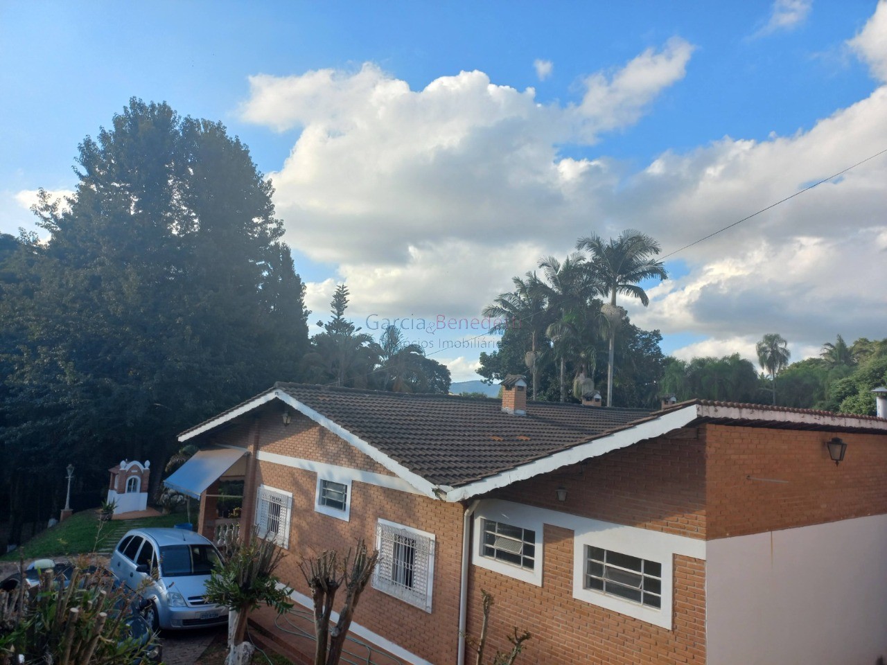 Chácara de Luxo Itatiba-SP: 4 Quartos, 4 Suítes, 2 Salas, 6 Banheiros, 20 Vagas de Garagem, 459,79m².