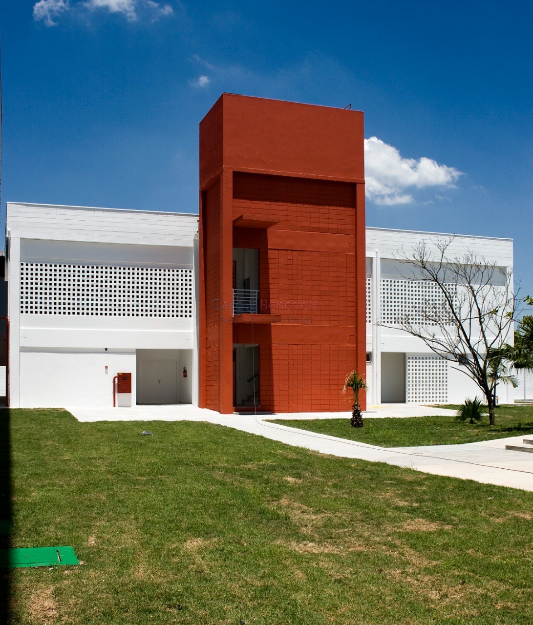 Galpão Comercial em Condomínio para Locação em Jundiaí-SP - Bairro Jardim Shangai - 3.239,00 m² de Área Disponível