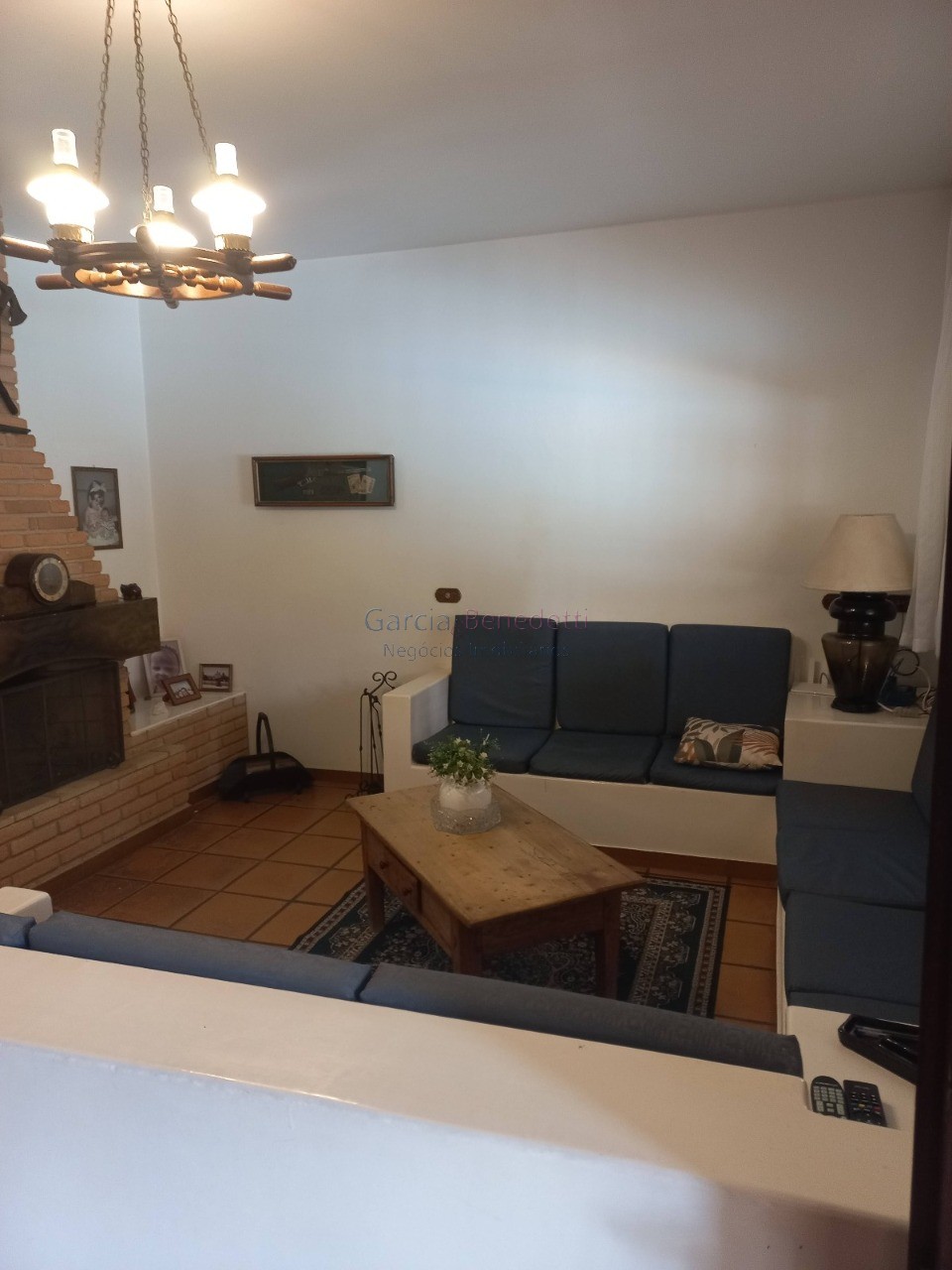 Chácara de Luxo Itatiba-SP: 4 Quartos, 4 Suítes, 2 Salas, 6 Banheiros, 20 Vagas de Garagem, 459,79m².