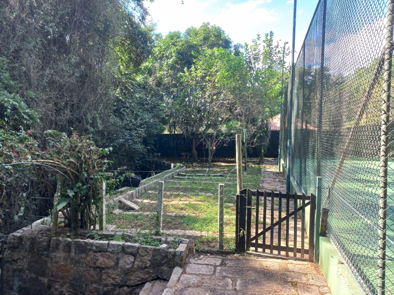 Chácara de Luxo Itatiba-SP: 4 Quartos, 4 Suítes, 2 Salas, 6 Banheiros, 20 Vagas de Garagem, 459,79m².