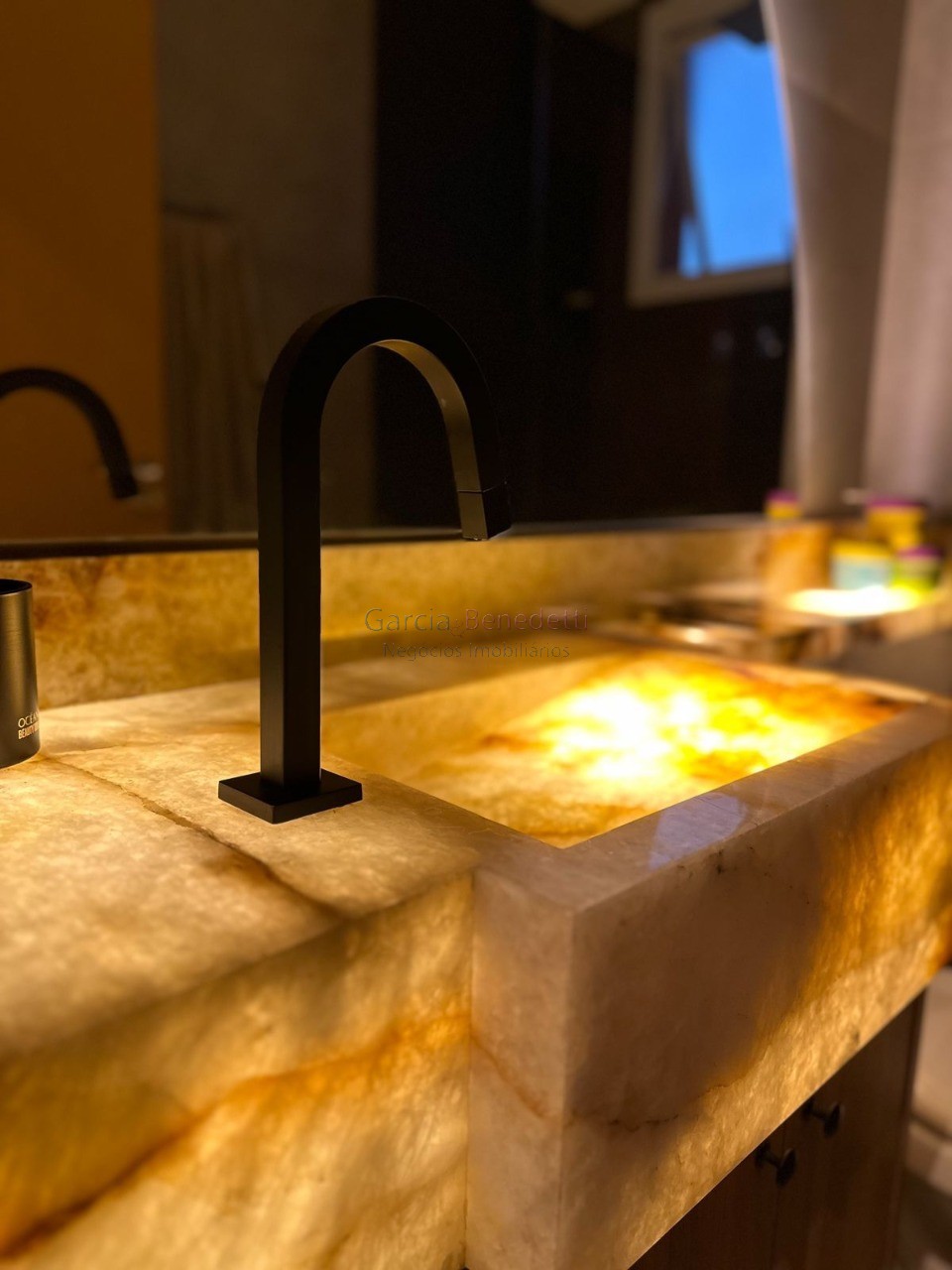 Apartamento à venda de porteira fechada em jundiaí-sp, condo