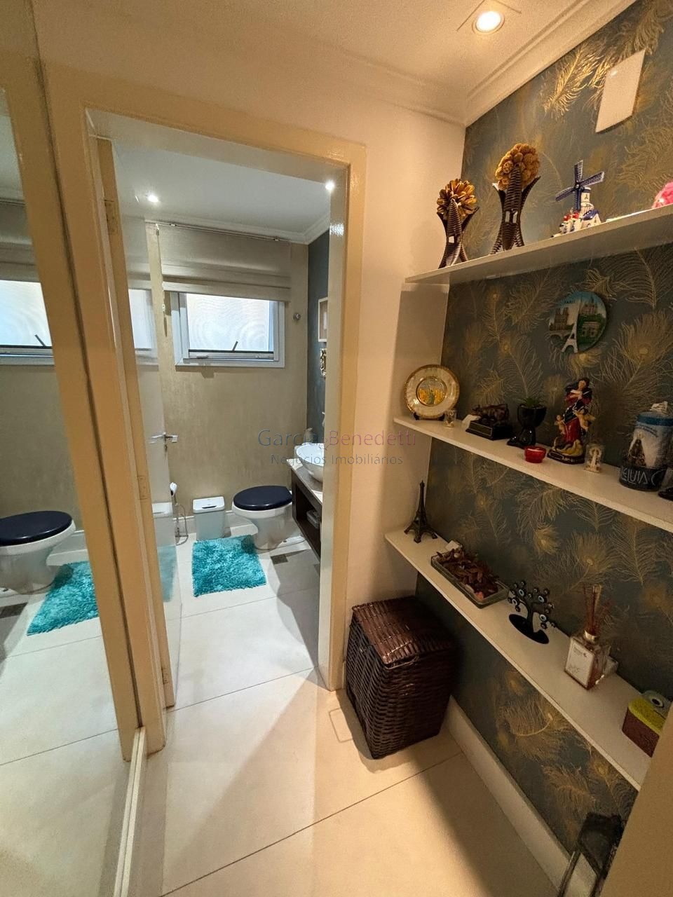 Imperdível oportunidade: Casa em condomínio com 3 suítes e 5 vagas de garagem em Jundiaí-SP, Jardim Ermida I.