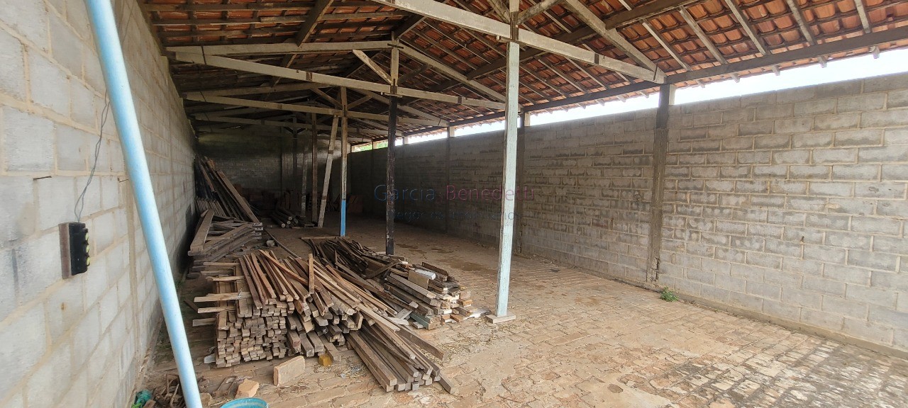 Chácara à venda em Itu-SP, Jardim Paraíso II: 6 quartos, 5 salas, 4 banheiros, 40 vagas, 3.300m² de área.