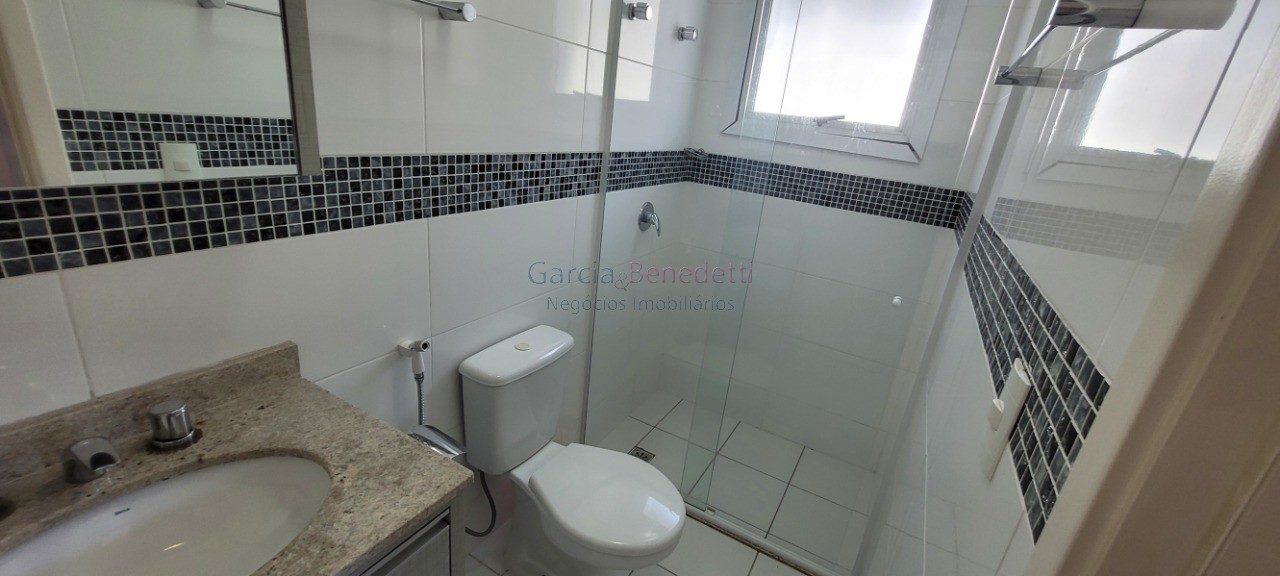 Casa de luxo em condomínio: 5 quartos, 4 suítes, 2 salas, 5 banheiros, 3 vagas em Jundiaí-SP, Jardim Ermida I - 184m²
