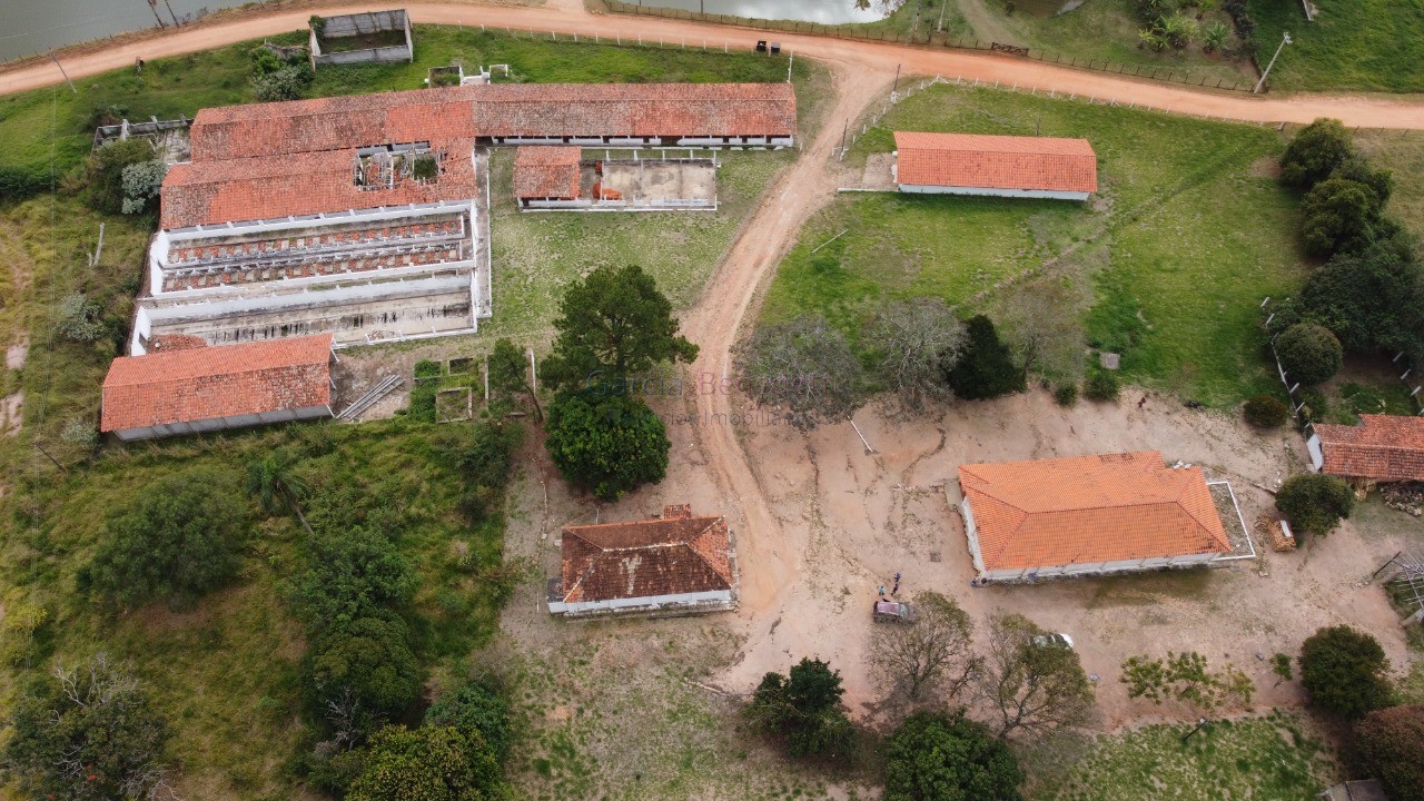 Chácara à venda em itu-sp, jardim paraíso ii: 6 quartos, 5 s - foto 1
