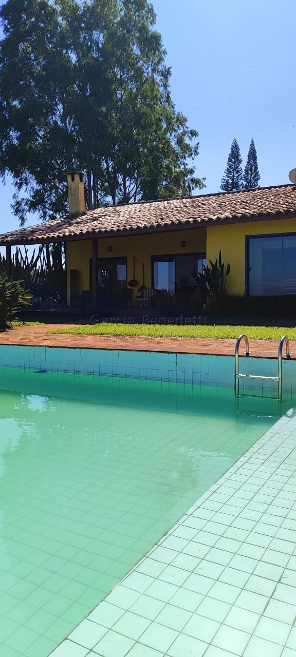Fazenda de luxo no centro de botucatu-sp: 4 quartos, 3 salas