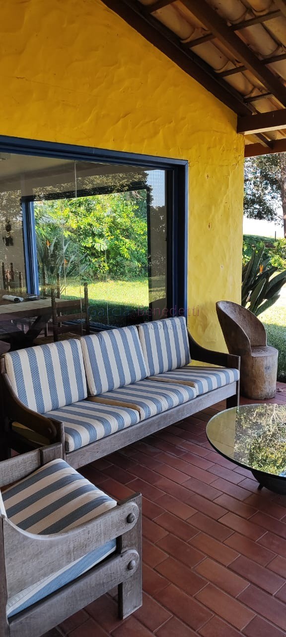 Fazenda de luxo no centro de botucatu-sp: 4 quartos, 3 salas