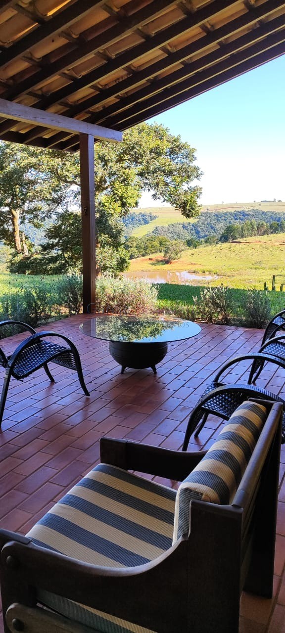 Fazenda de luxo no centro de botucatu-sp: 4 quartos, 3 salas