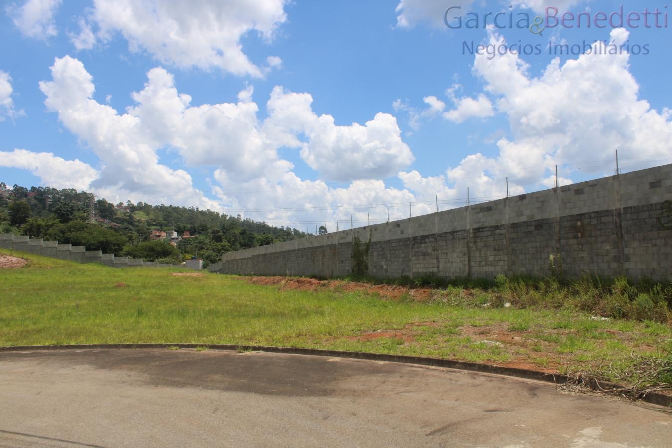 Terreno Industrial para Venda em Santana de Parnaíba / SP no bairro Chácara do Solar I (Fazendinha)
