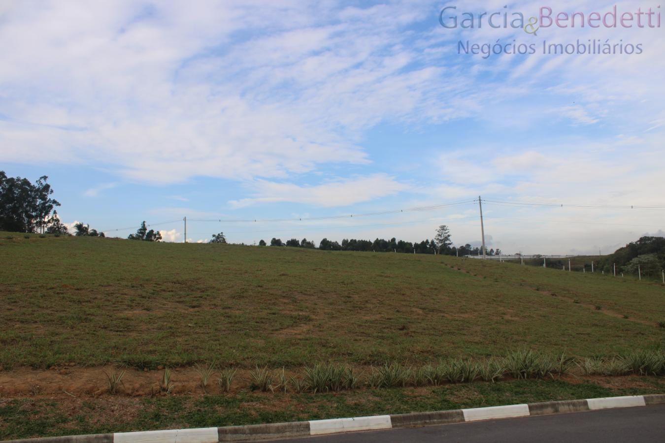 Imperdível! terreno de 1.200m² em condomínio de luxo em itup
