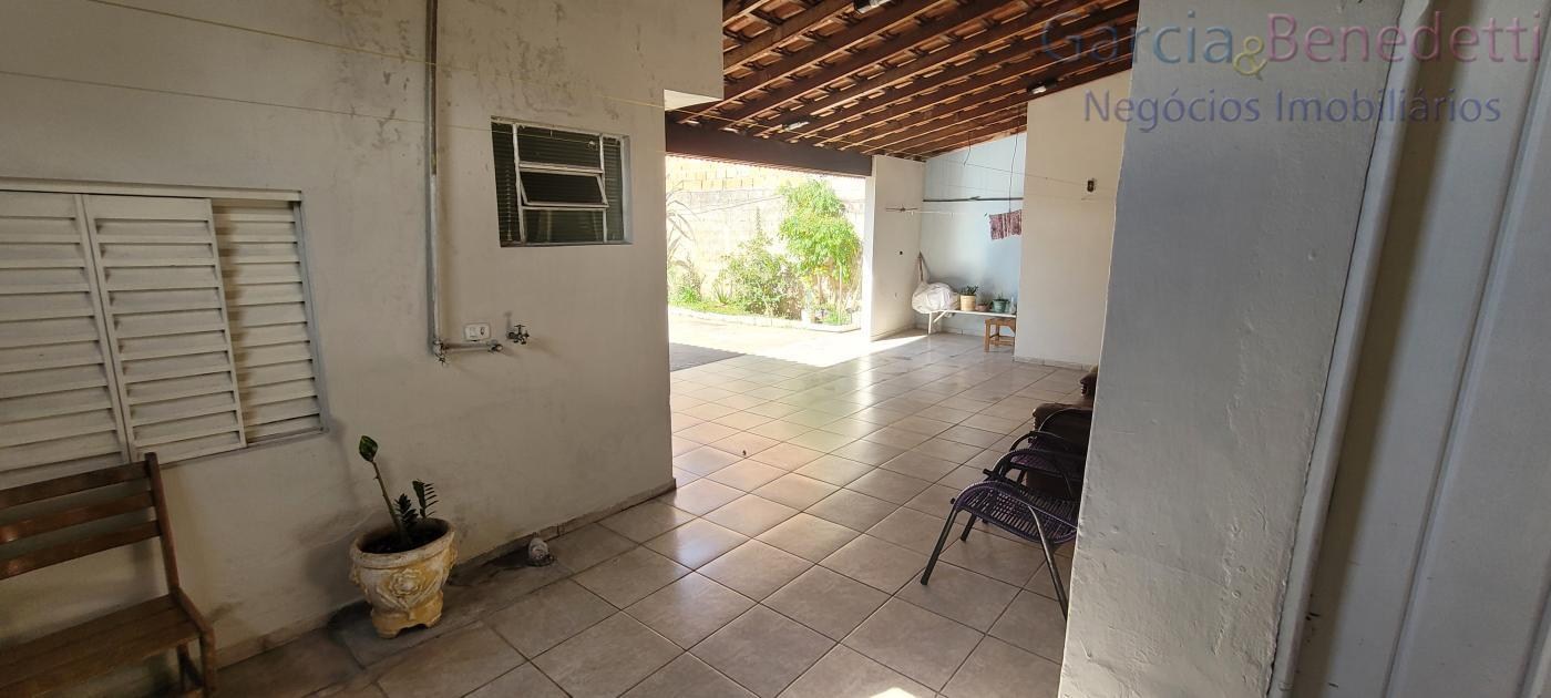 Imperdível oportunidade: Casa à venda em Jundiaí-SP, bairro Santa Gertrudes, 4 quartos, 2 salas, 2 banheiros, 6 vagas, 138m².