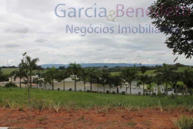 Imperdível! terreno de 1.200m² em condomínio de luxo em itup