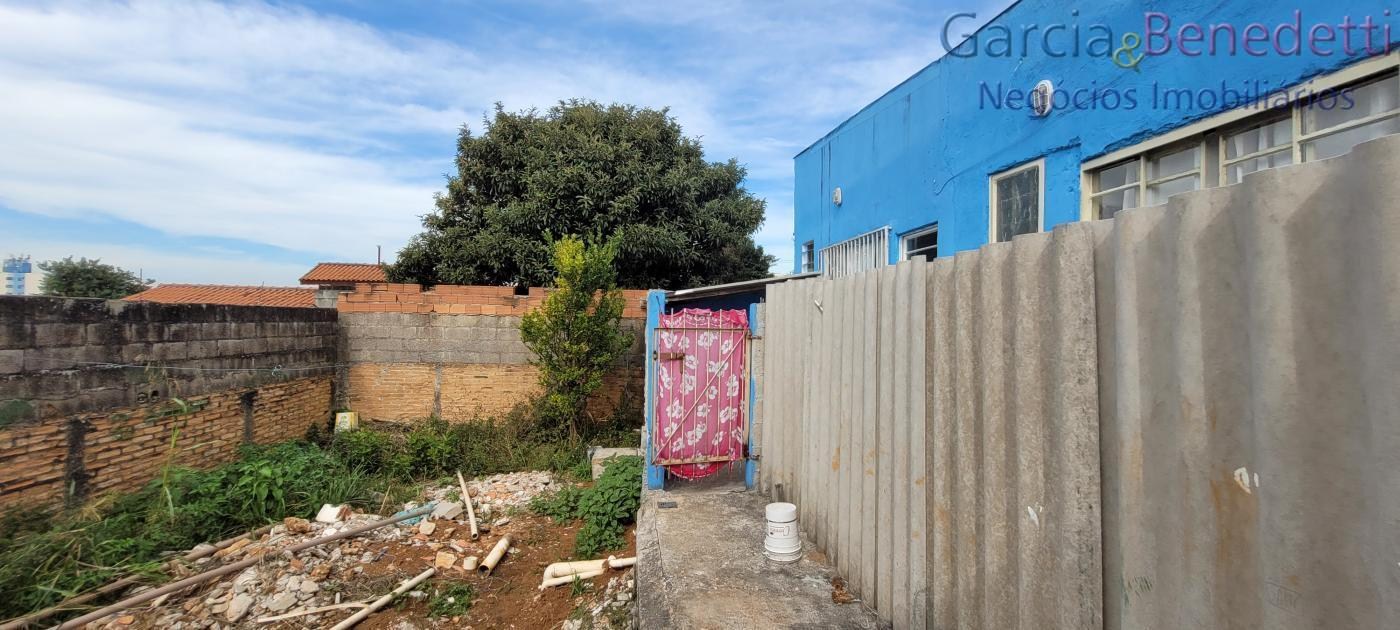 Ótimo imóvel para investimento, com terreno grande a venda e