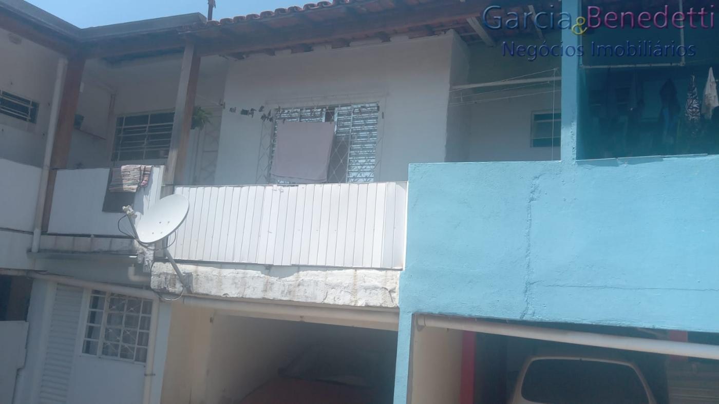 Ótimo imóvel para investimento, com terreno grande a venda e