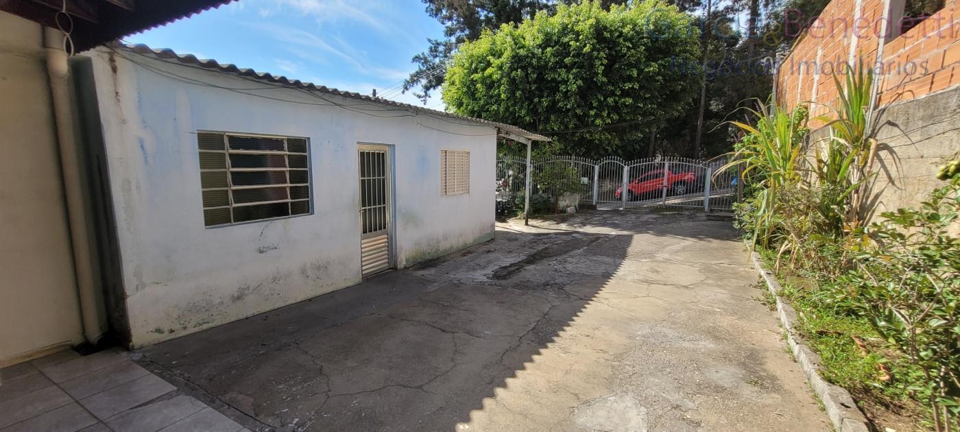 Imperdível oportunidade: Casa à venda em Jundiaí-SP, bairro Santa Gertrudes, 4 quartos, 2 salas, 2 banheiros, 6 vagas, 138m².