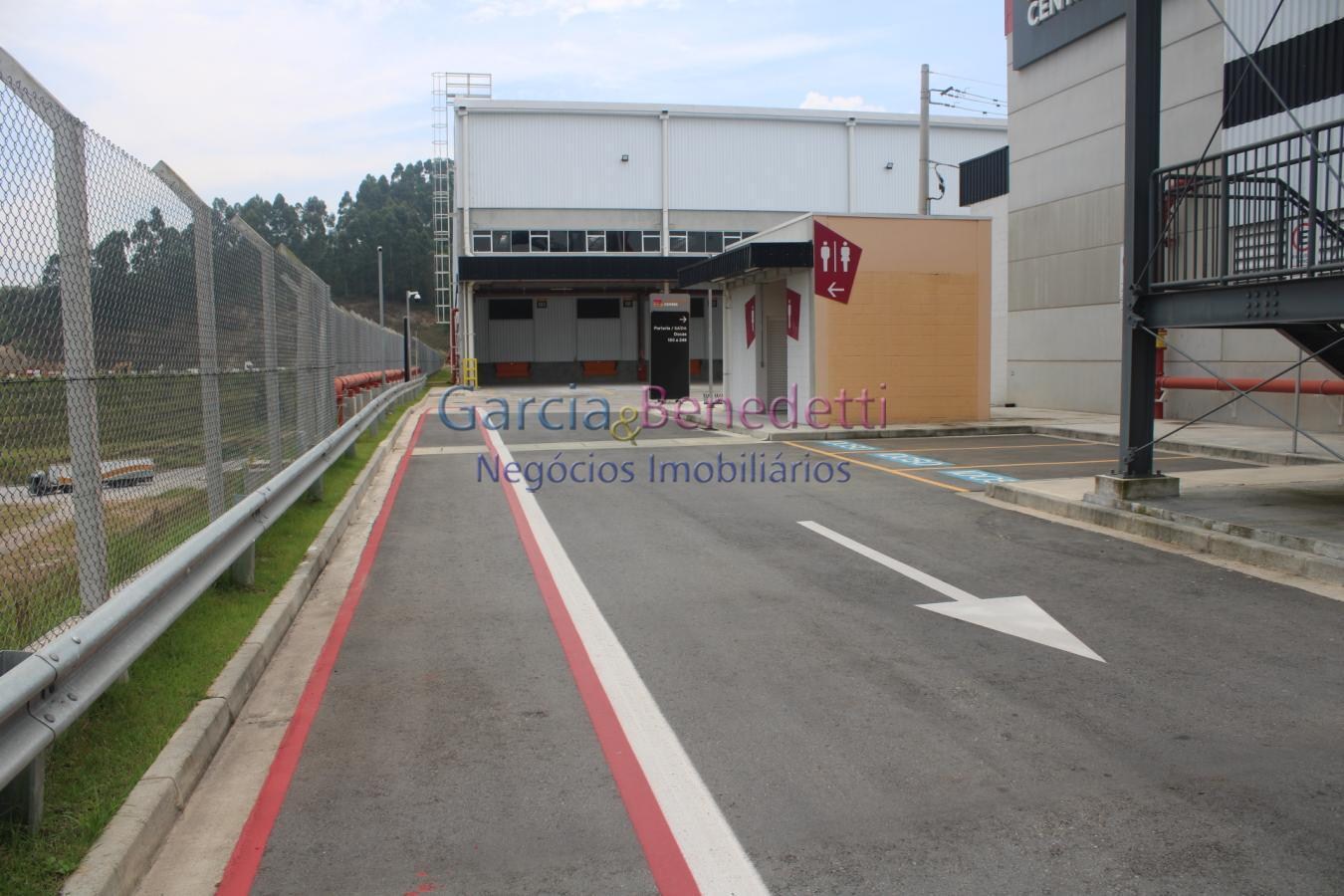 Galpão para locação em cajamar / sp no bairro empresarial it