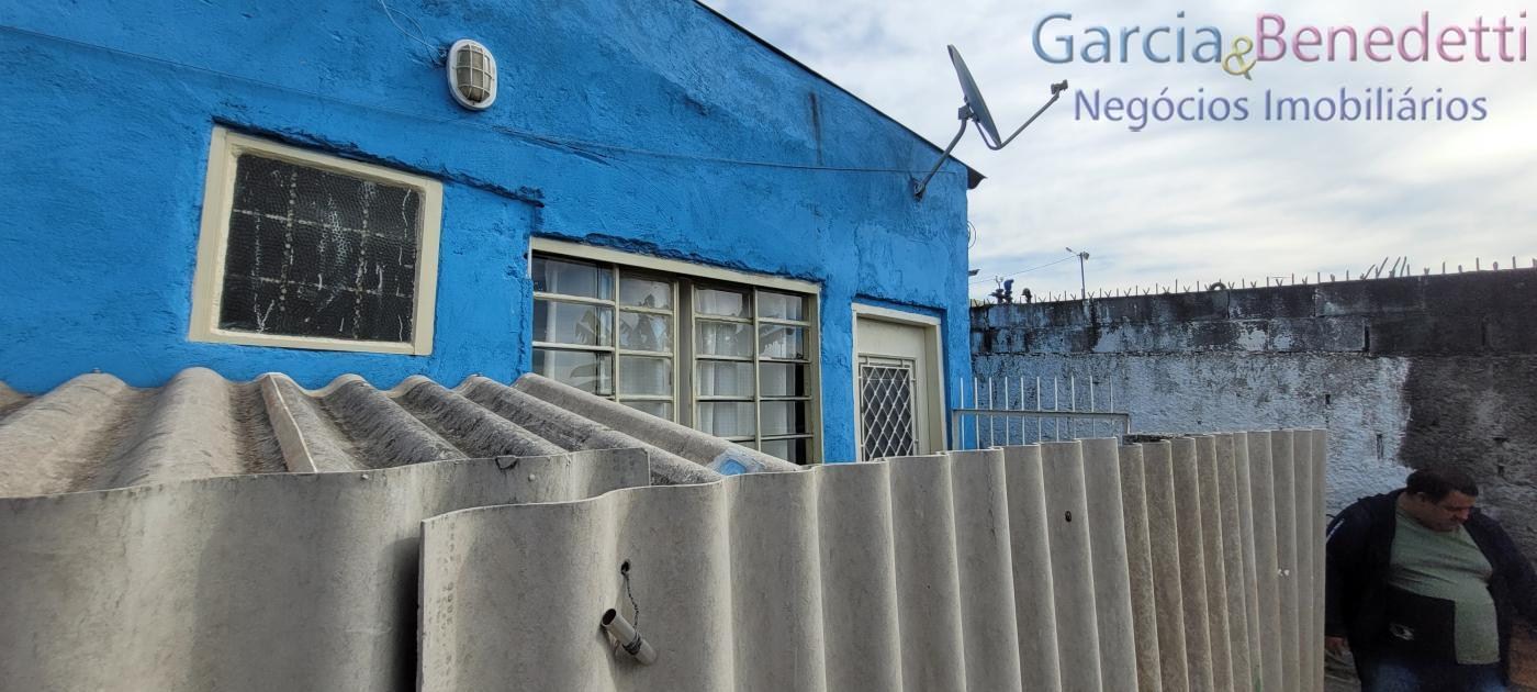 Ótimo imóvel para investimento, com terreno grande a venda e