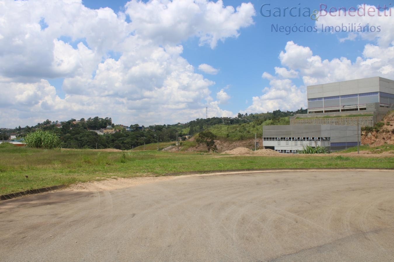 Terreno Industrial para Venda em Santana de Parnaíba / SP no bairro Chácara do Solar I (Fazendinha)