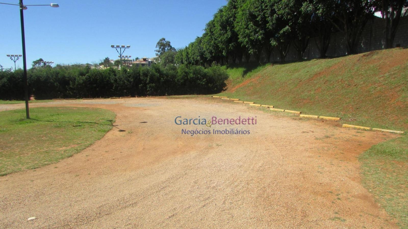 Ótimo terreno em condomínio de alto padrão para venda em jun