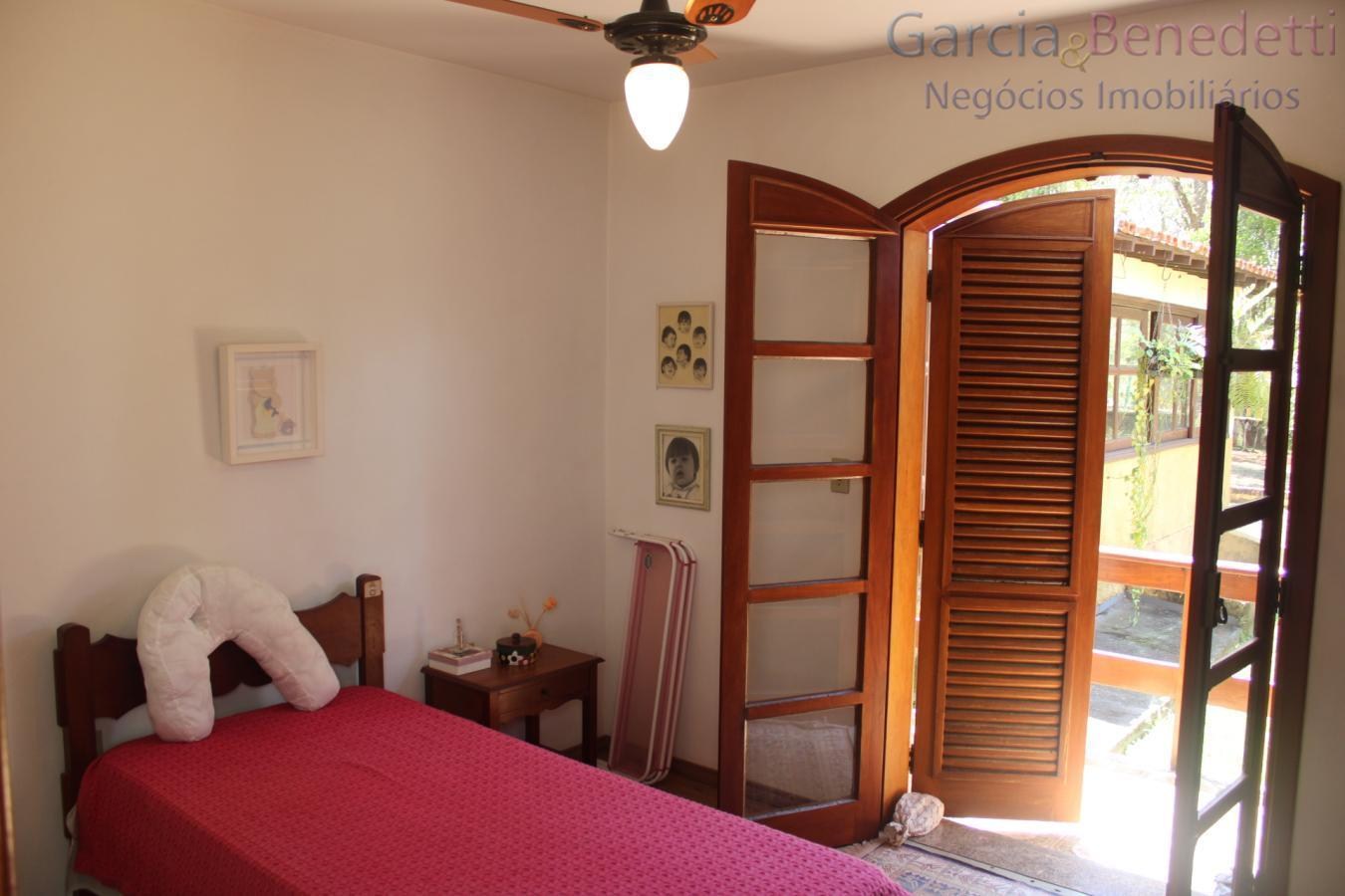 Chácara de luxo no Horto Florestal: 4 quartos, 4 suítes, 3 salas e mais! 630m² - Jundiaí-SP.