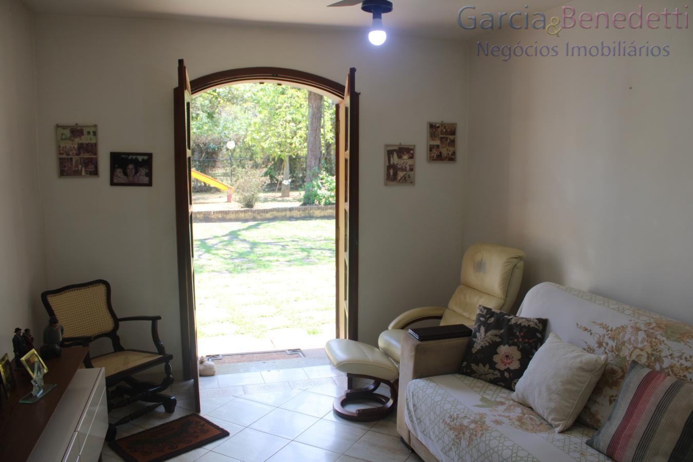Chácara de luxo no Horto Florestal: 4 quartos, 4 suítes, 3 salas e mais! 630m² - Jundiaí-SP.