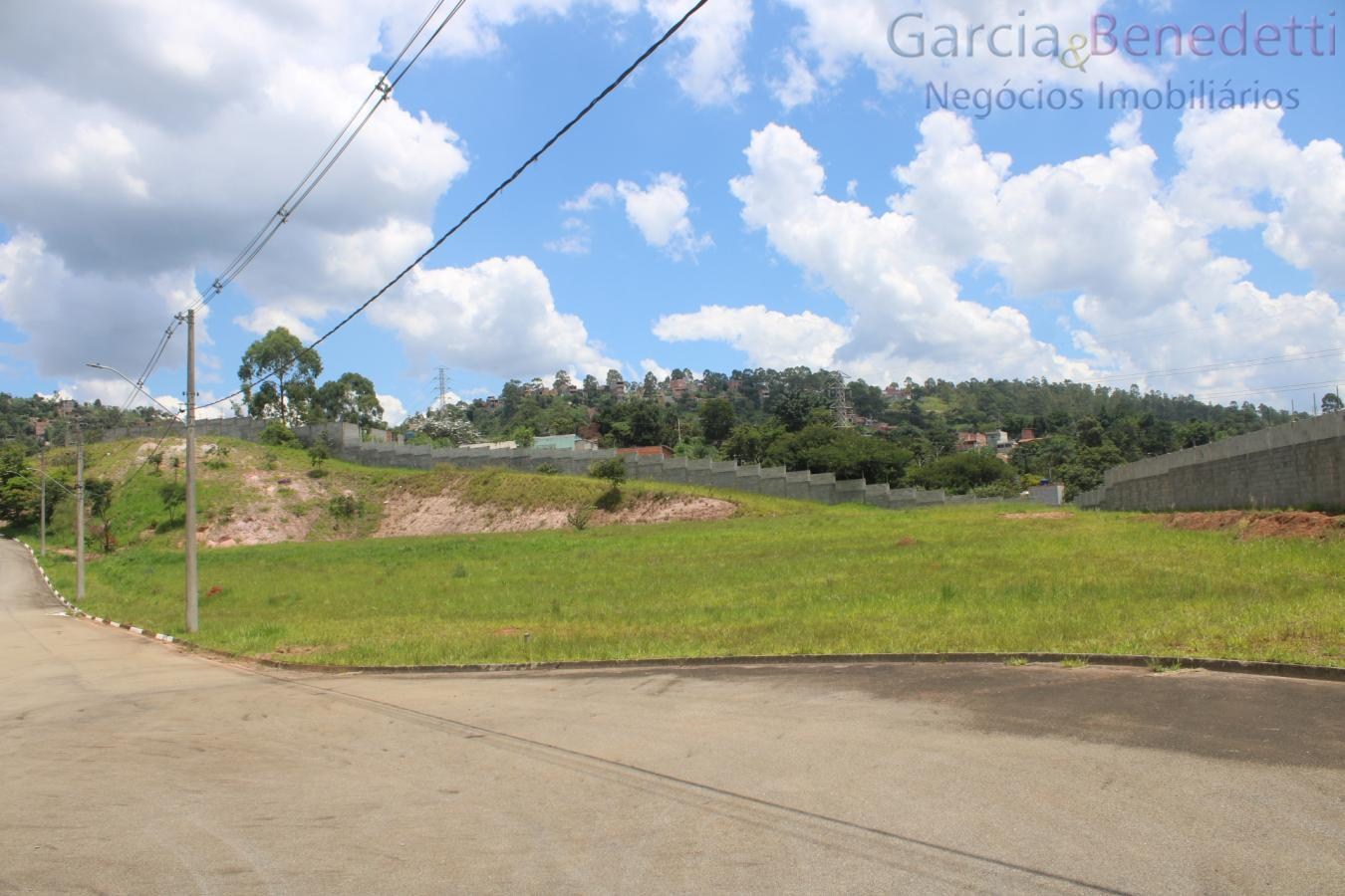 Terreno Industrial para Venda em Santana de Parnaíba / SP no bairro Chácara do Solar I (Fazendinha)