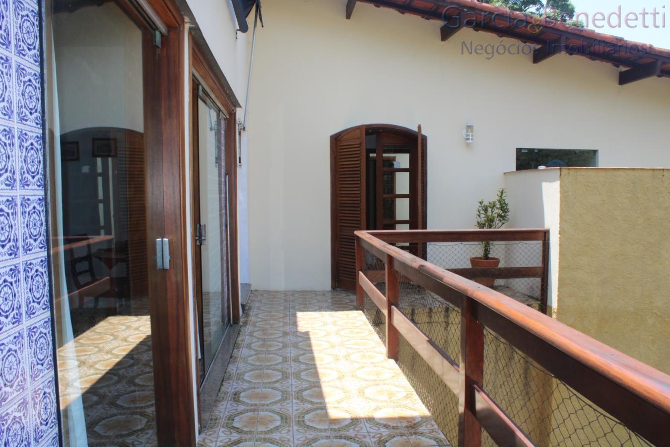Chácara de luxo no Horto Florestal: 4 quartos, 4 suítes, 3 salas e mais! 630m² - Jundiaí-SP.