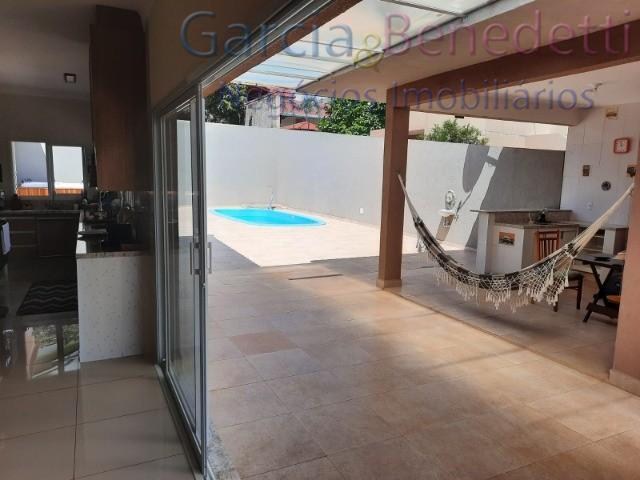 Linda Casa em Condomínio de Alto Padrão - Residencial Parque das Garças III - Atibaia - SP