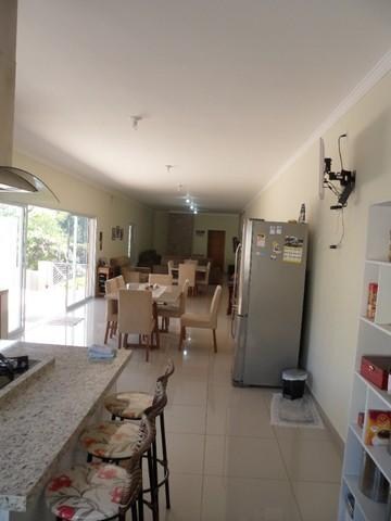 Linda casa em condomínio de alto padrão - residencial parque - foto 14