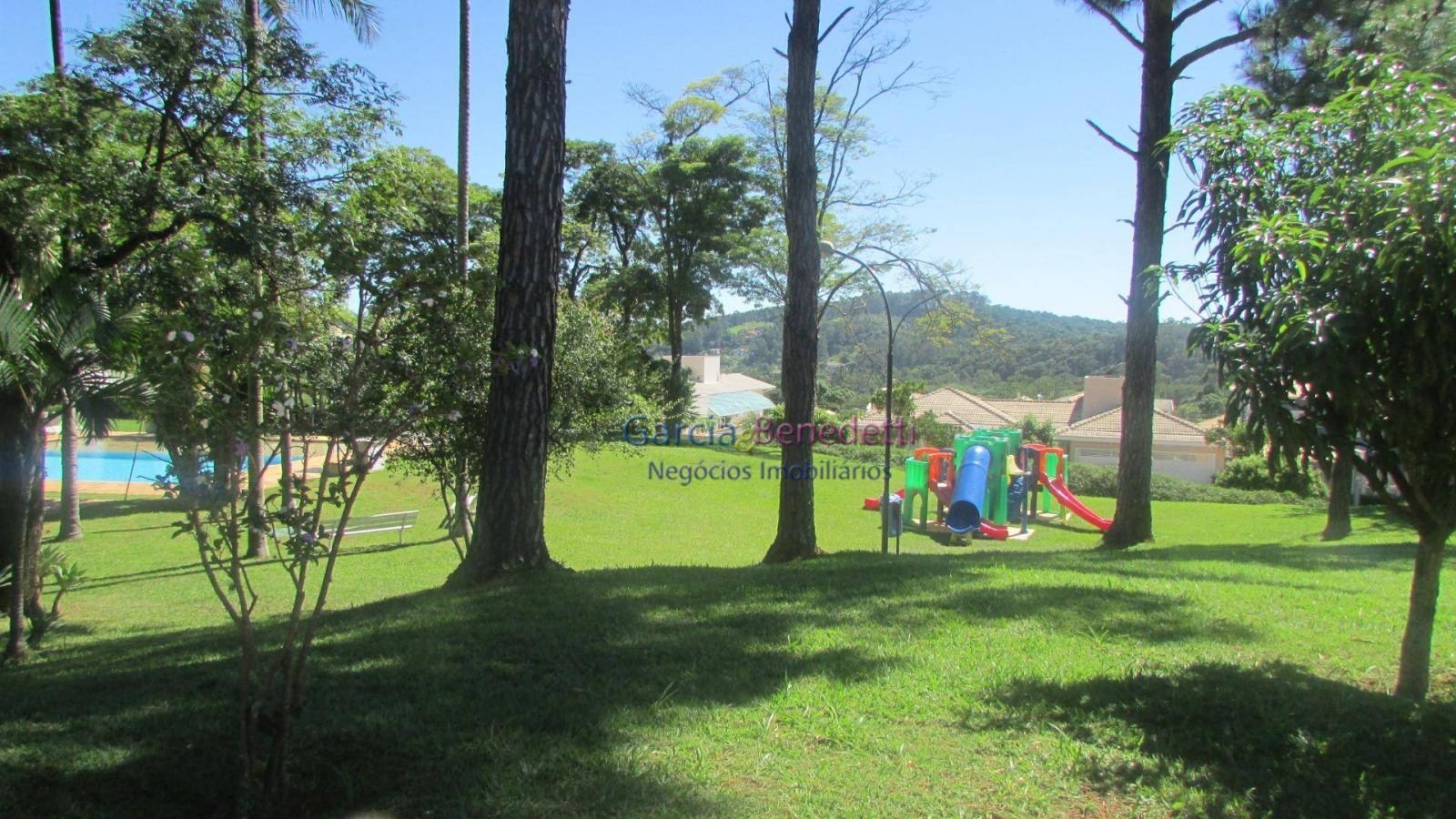 Ótimo terreno em condomínio de alto padrão para venda em jun