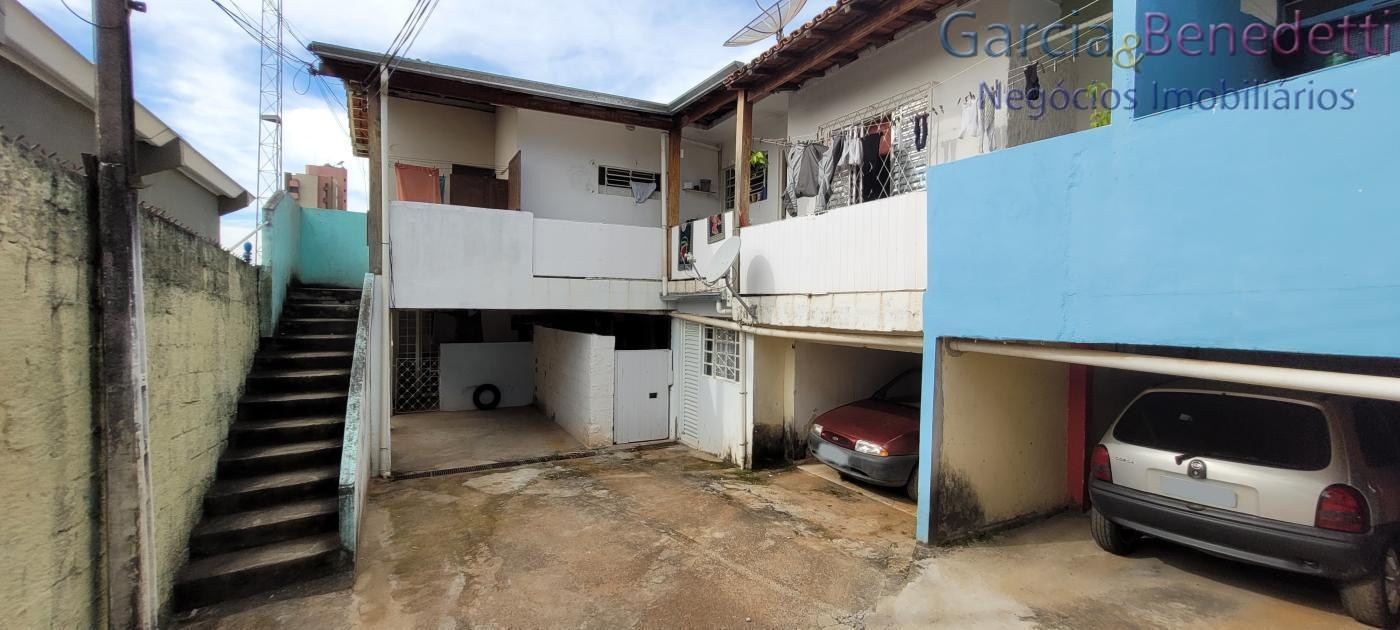 Ótimo imóvel para investimento, com terreno grande a venda e